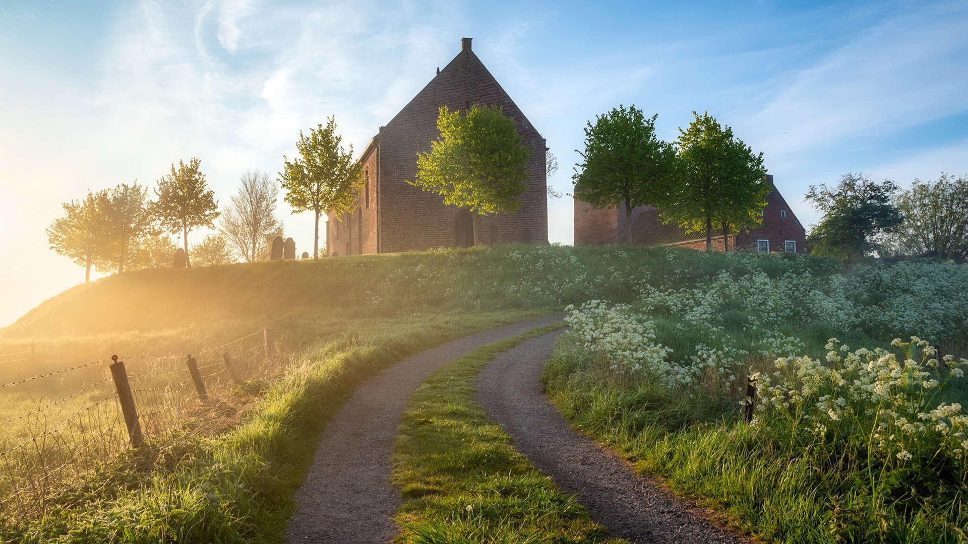 爱游戏体育官方网站-【天使队的磨合期】新援加入后战绩大幅提升，天使队队标